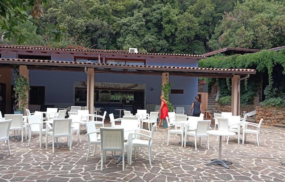 La Francesca Sud Un Villaggio"Glamping" Скарио Екстериор снимка